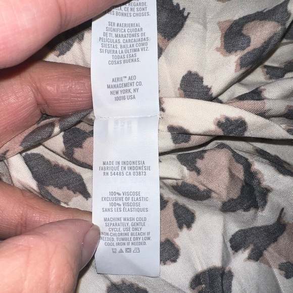 Aerie Silk Feel Cheetah print Skirt Size XS EUC - Picture 5 of 6